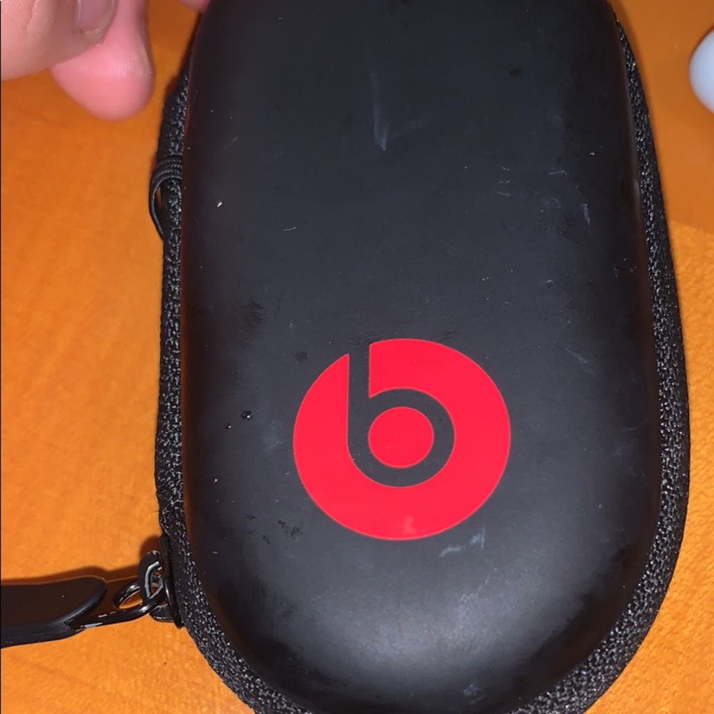 Wireless beats